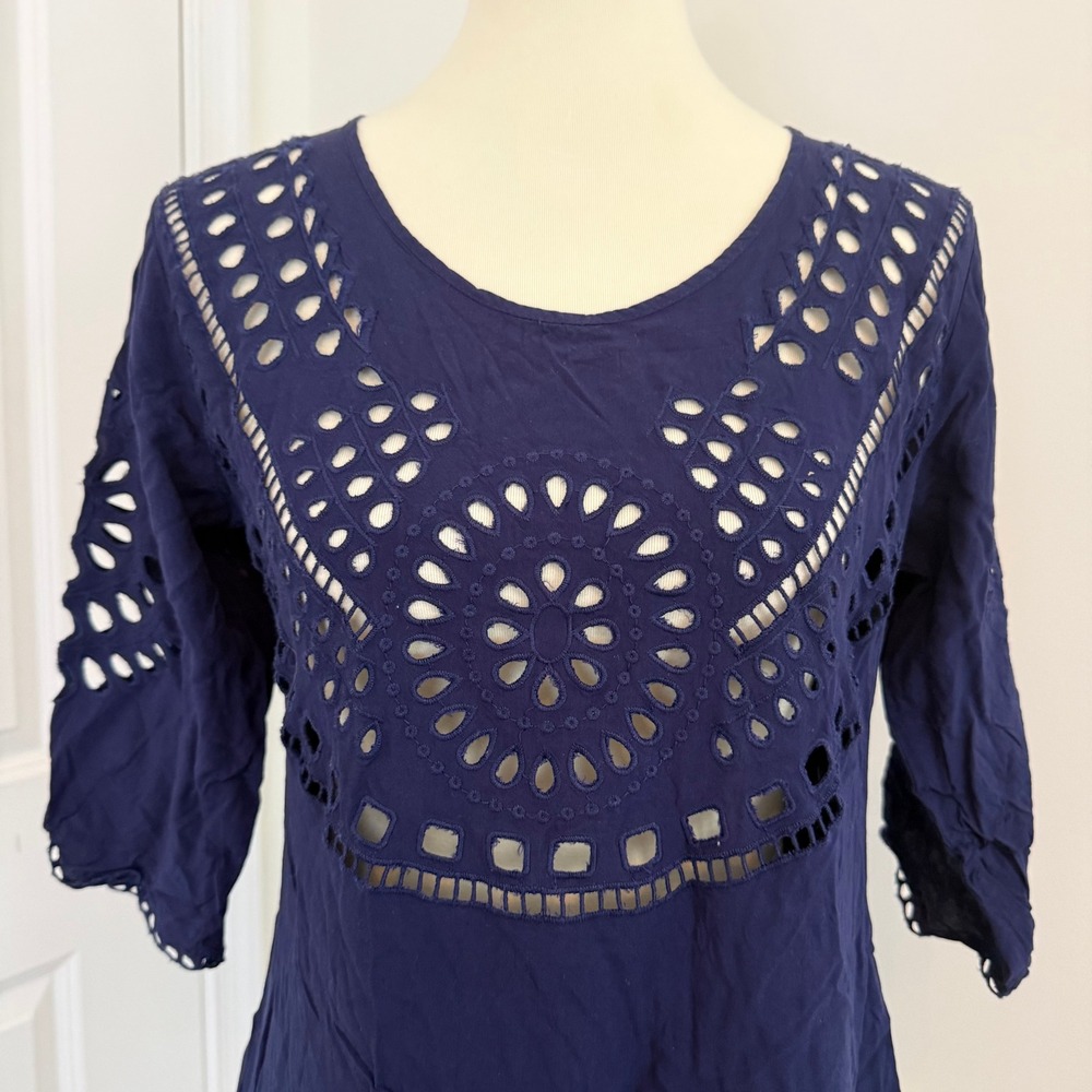 Solitaire Swim Navy Blue Eyelet Lace 3/4 Sleeve Tunic Top Women M Resortwear - Picture 2 of 11